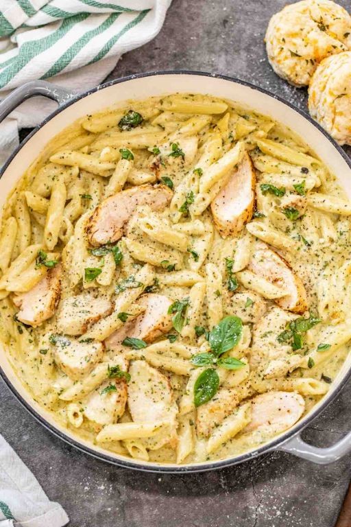 Chicken Alfredo Pesto Cream Sauce