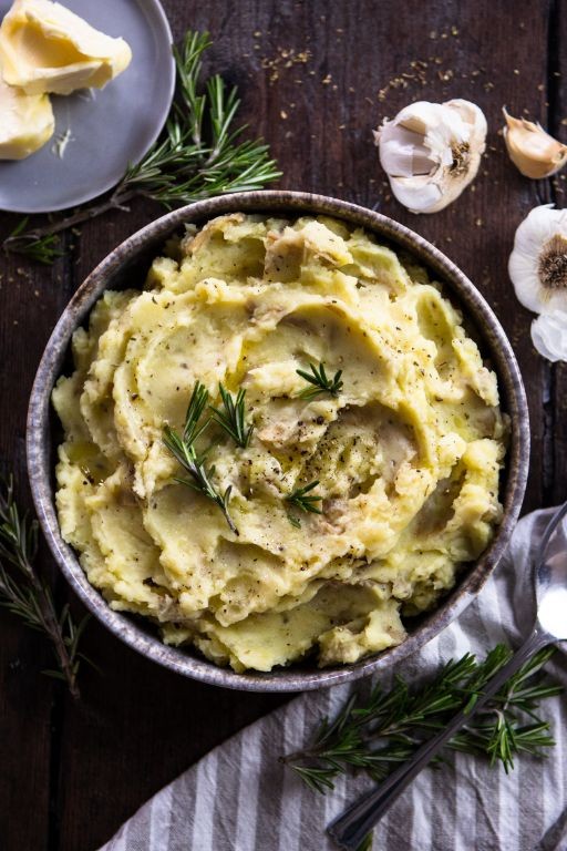 Creamy Mashed Potatoes with Herbs