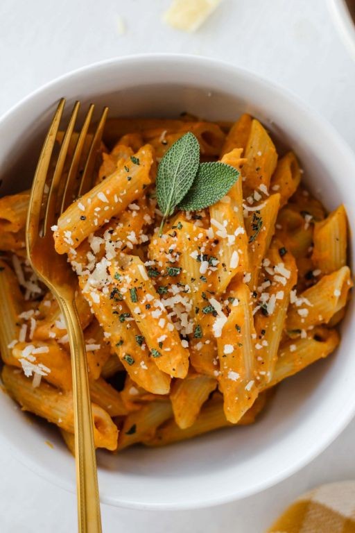 Creamy Pumpkin and Sage Baked Pasta