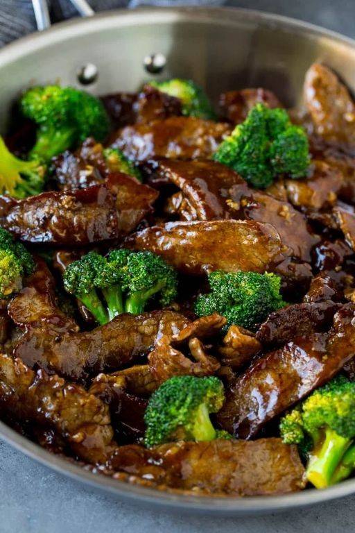 Flank Steak and Broccoli Stir-Fry with Oyster Sauce
