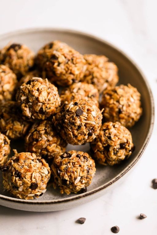 Peanut Butter Pretzel Energy Bites