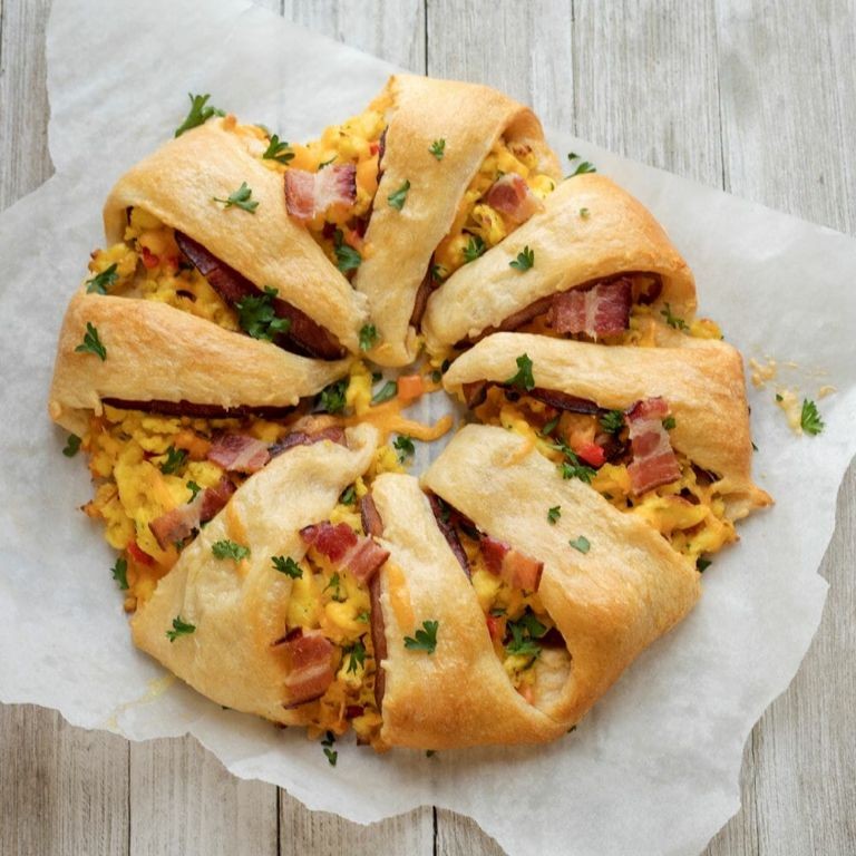 Ring Bologna and Egg Breakfast Scramble