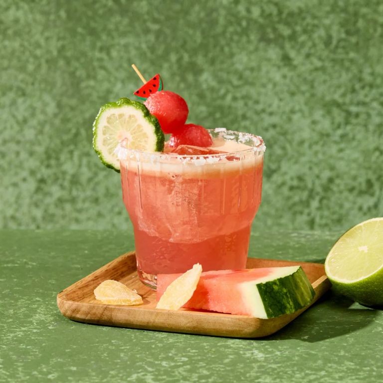 Spicy Ginger Watermelon Detox Juice