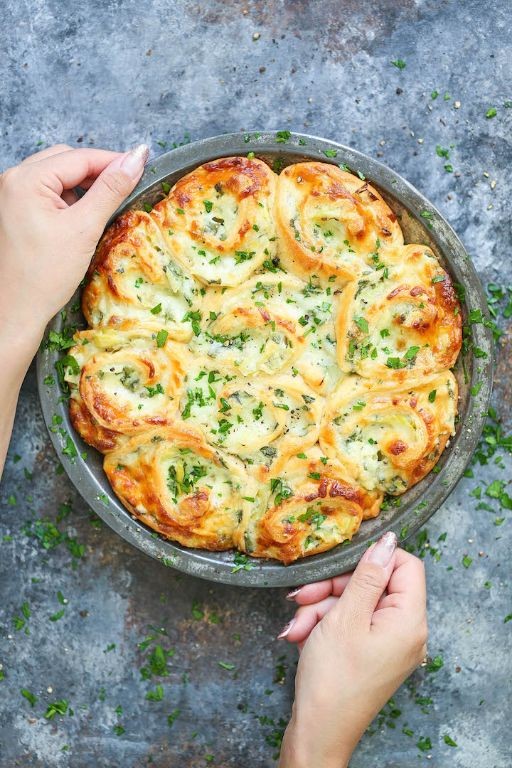 Spinach and Artichoke Crescent Roll Pizza