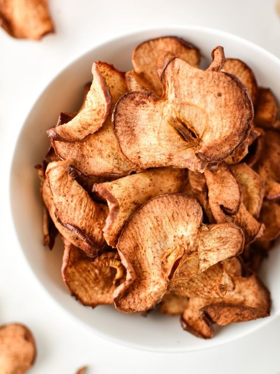 Air Fryer Dehydrated Apple Chips