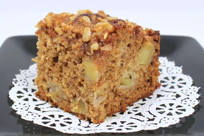 Apple Cinnamon Sourdough Coffee Cake