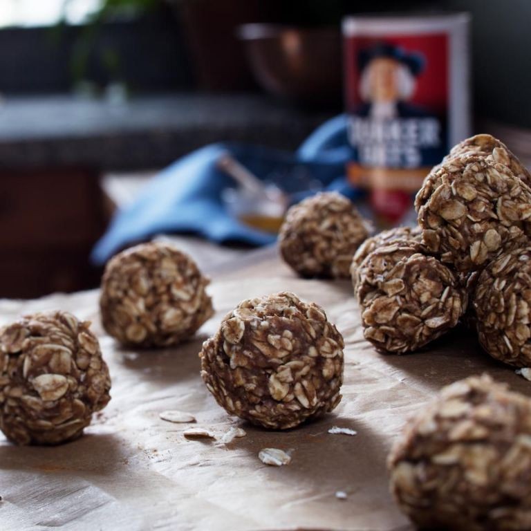 Banana Peanut Butter Energy Bites
