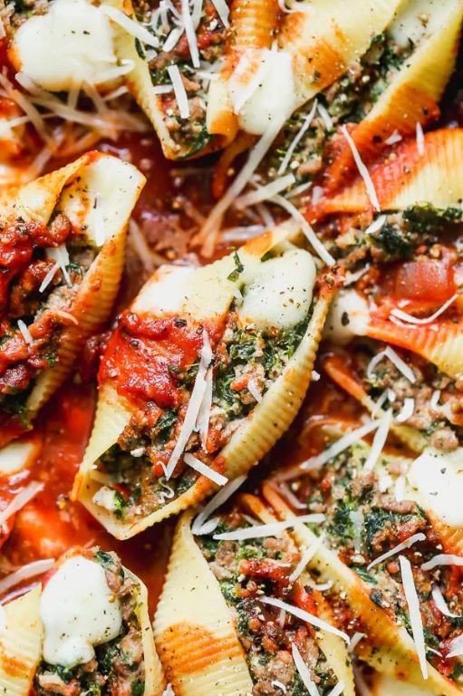 Beef and Spinach Stuffed Shells in Tomato Cream Sauce