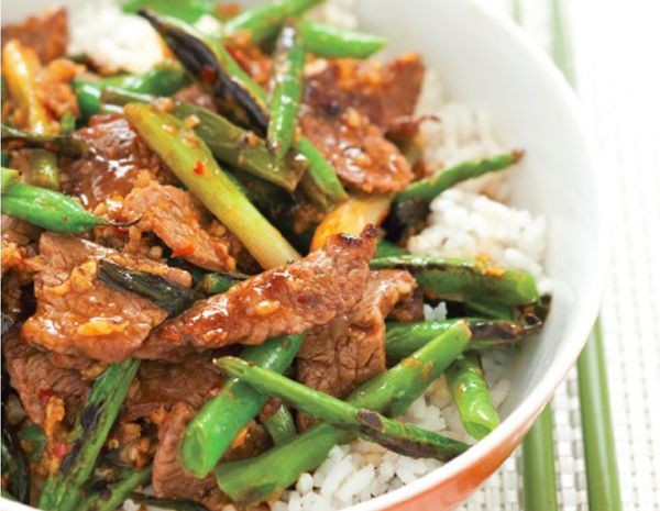 Beef and green bean stir-fry with oyster sauce