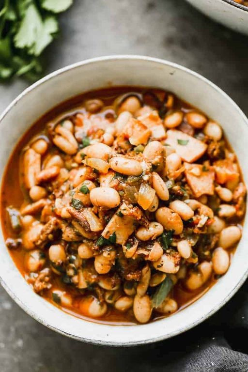 Black Bean Borracho Beans with Cumin