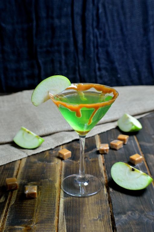 Caramel Apple Martini