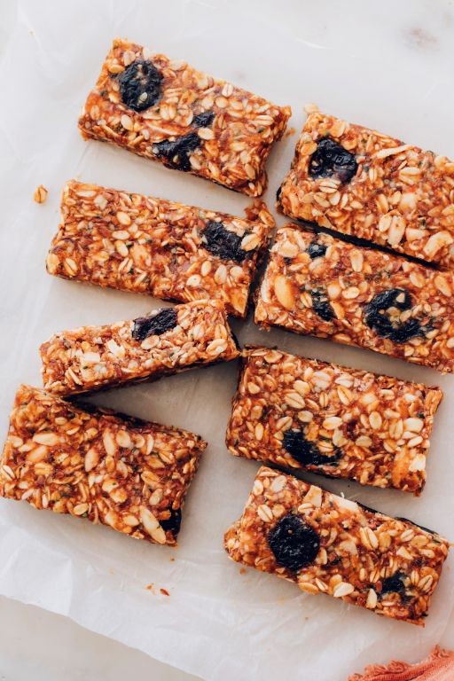 Cherry Skinny Syrup Granola Bars