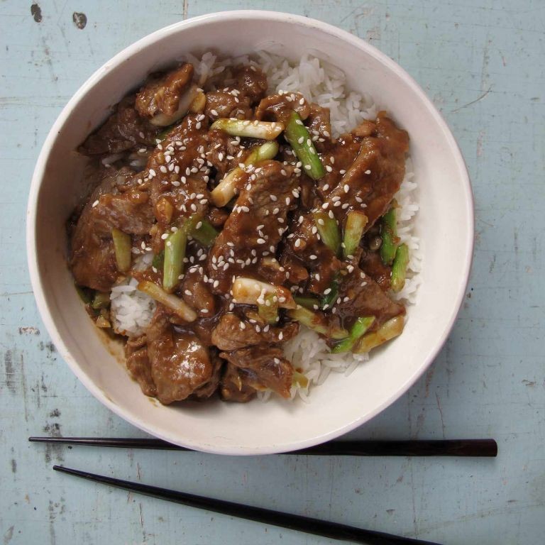 Classic Mongolian Beef with Green Onions