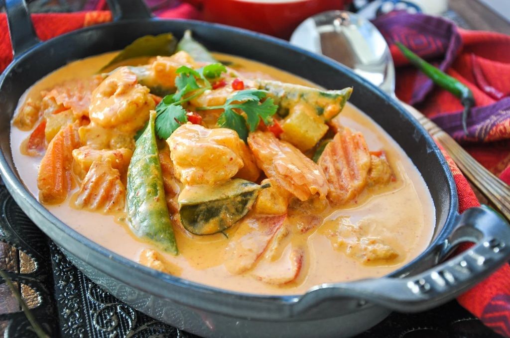 Coconut Curry with Pineapple and Shrimp