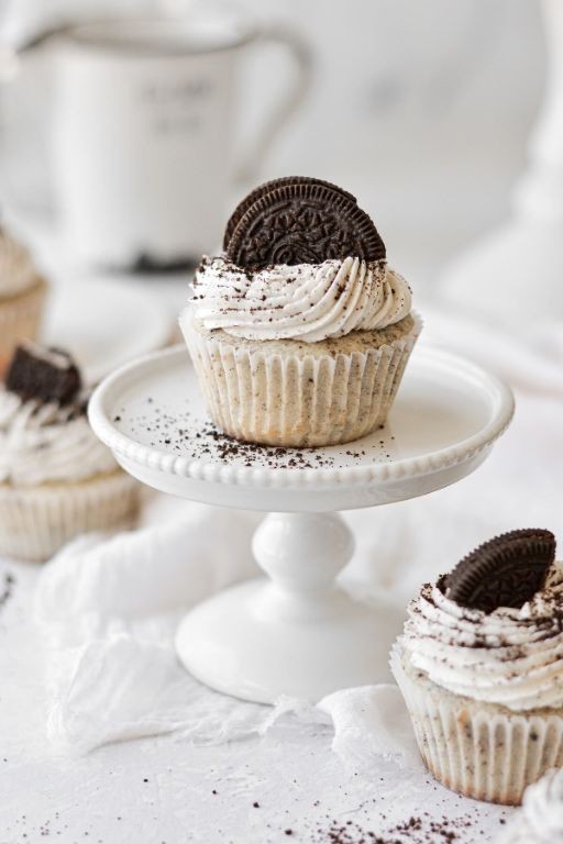 Cookies and Cream Cupcakes