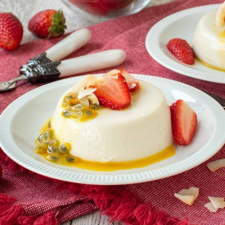 Creamy Coconut Milk Panna Cotta