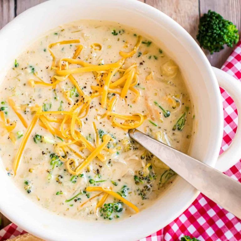 Creamy Crock Pot Broccoli Cheddar Soup