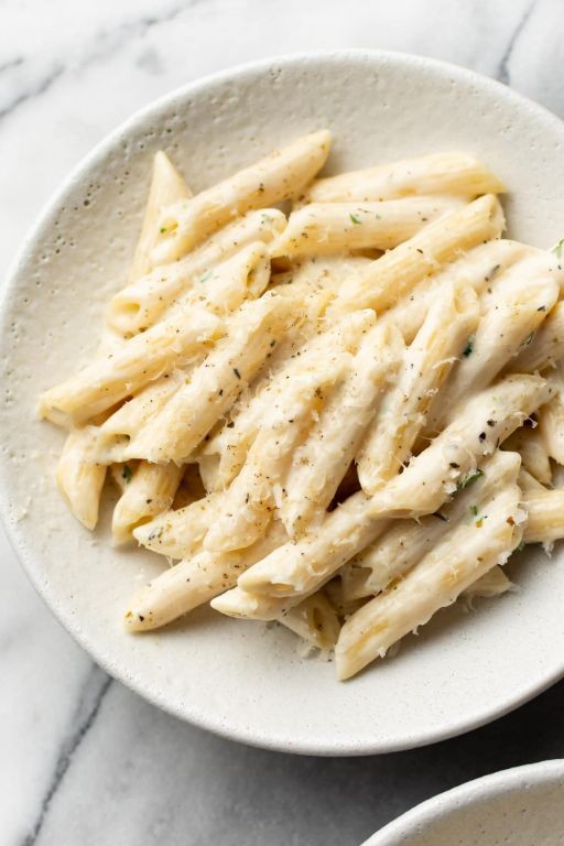 Creamy Garlic Parmesan Penne Pasta