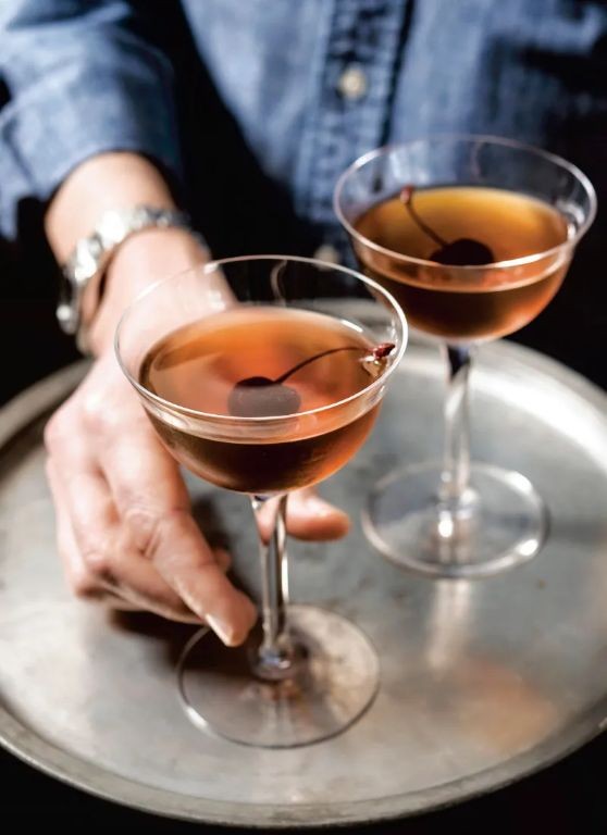Dry Manhattan with French Vermouth