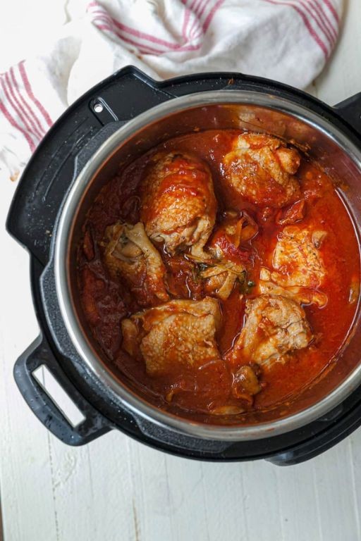 Dutch Oven Chicken Cacciatore in Instant Pot
