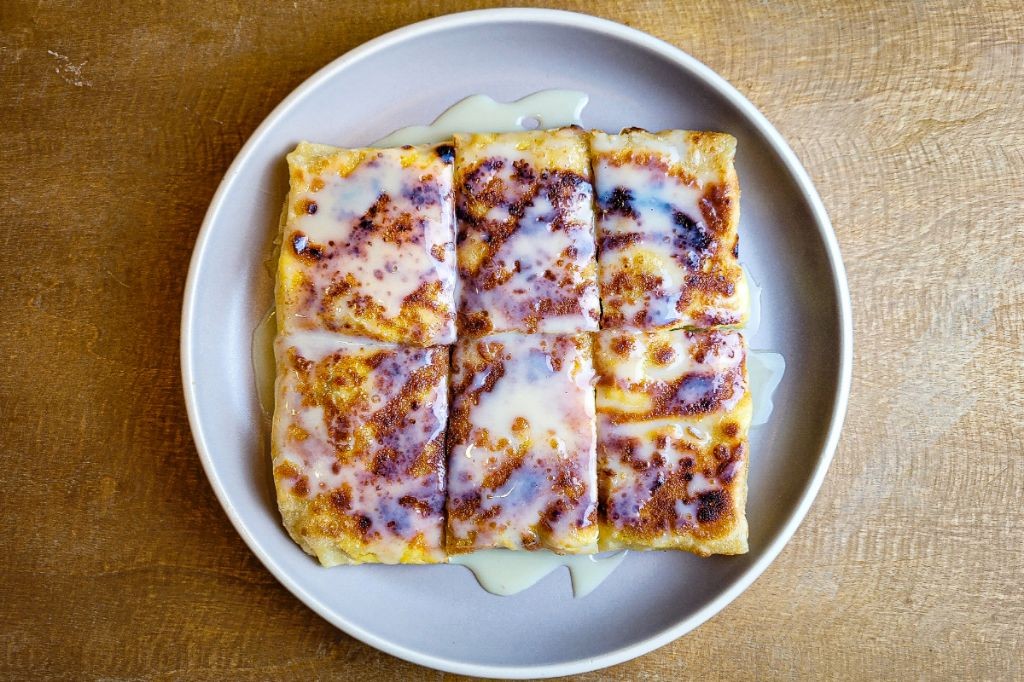 Egg-Stuffed Thai Roti