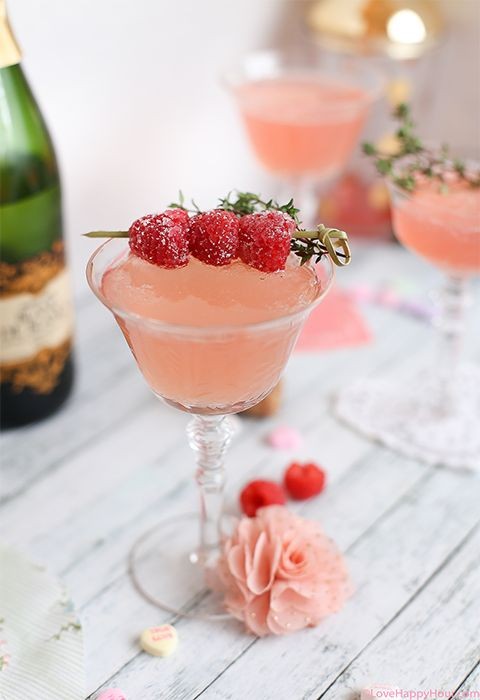 Elderflower Raspberry Fizz Martini