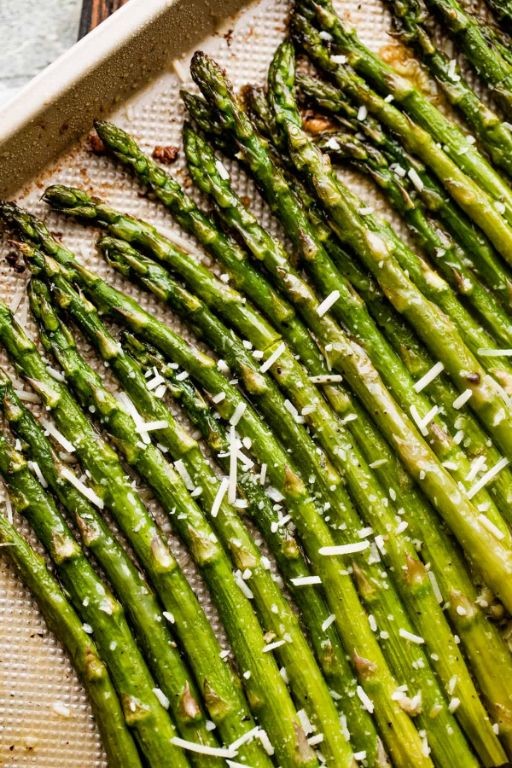 Garlic Butter Roasted Asparagus