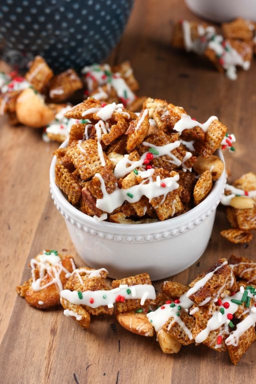 Gingerbread Chex Mix