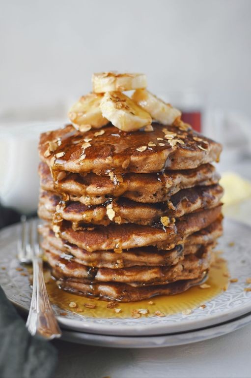 Glucose-infused banana oat pancakes