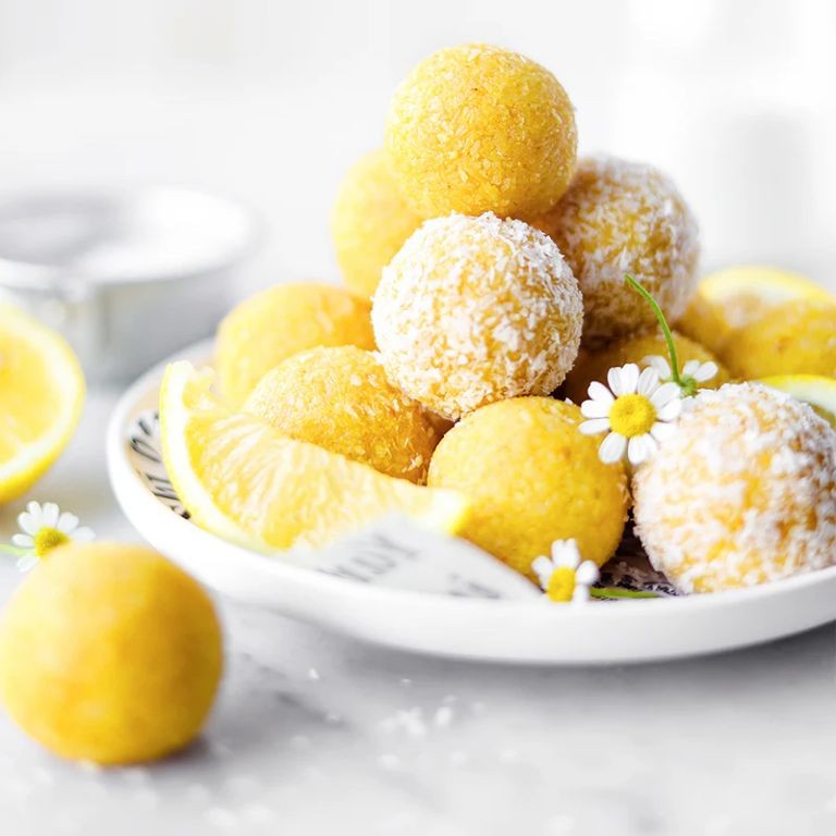 Golden Berry and Coconut Energy Balls