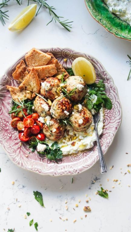 Greek Yogurt Mint Aidells Chicken Meatballs