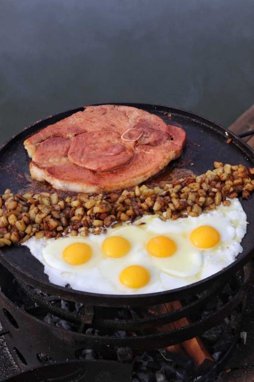 Ham Steak and Egg Breakfast Skillet