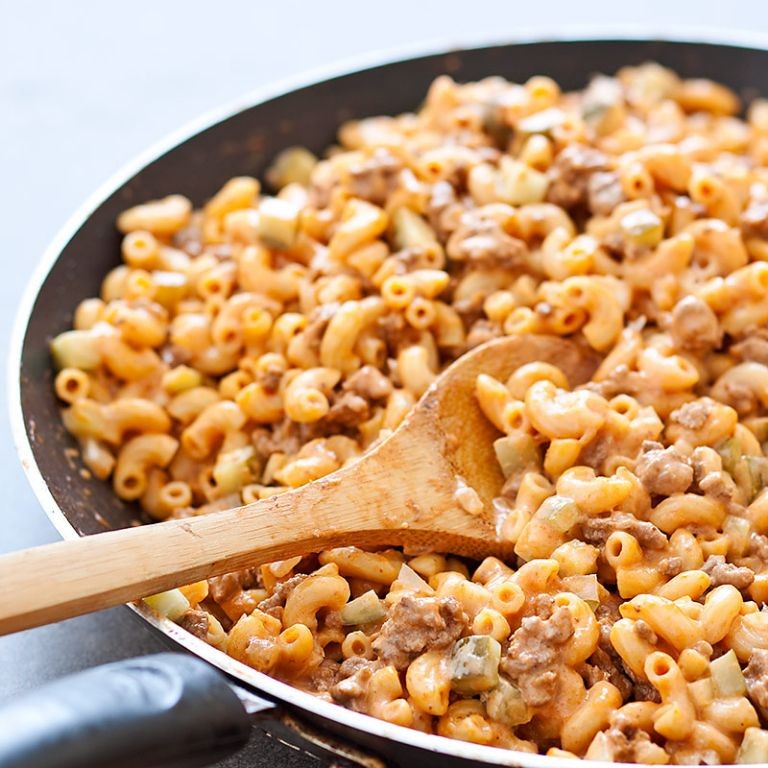 Hamburger Skillet Mac and Cheese