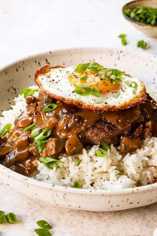 Hawaiian Loco Moco with Gravy