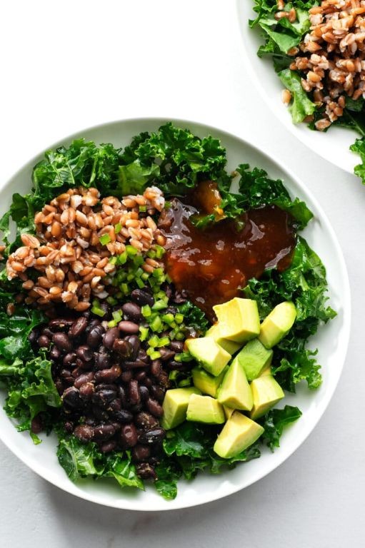 Instant Pot Farro and Black Bean Bowl