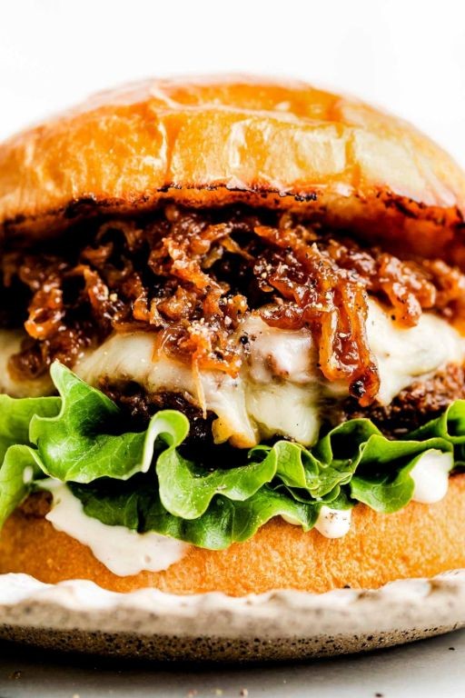 Juicy Beef Burger with Caramelized Onions