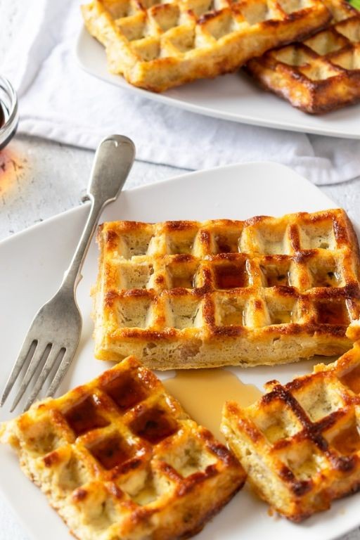Keto Apple Cinnamon Chaffles