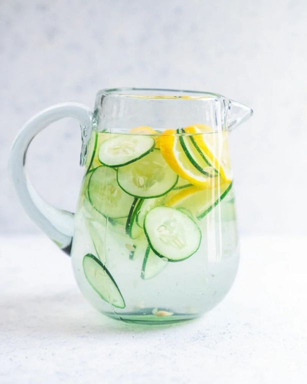 Lemon Cucumber Detox Water
