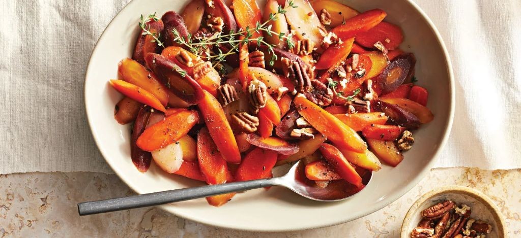 Maple-Glazed Carrots with Thyme