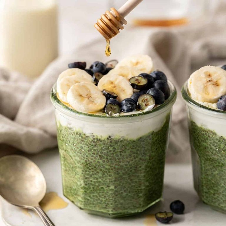 Matcha-glucose chia energy pudding