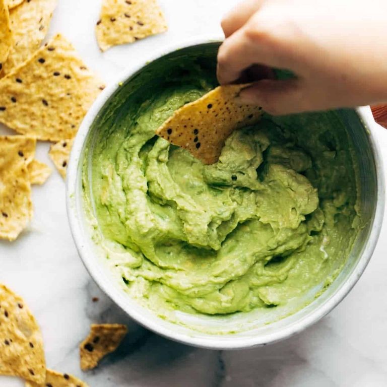 Media Crema Avocado Dip