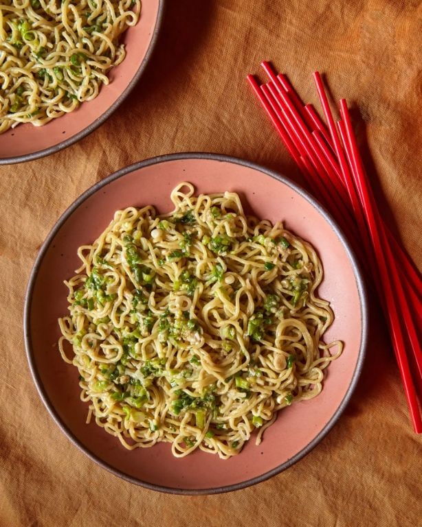 Momofuku Ginger Scallion Noodles with Chicken