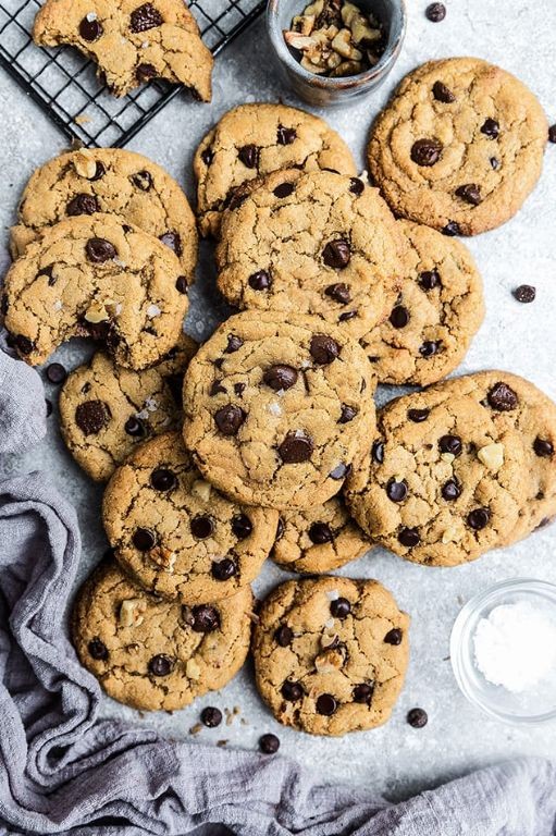 Monk Fruit Chocolate Chip Cookies