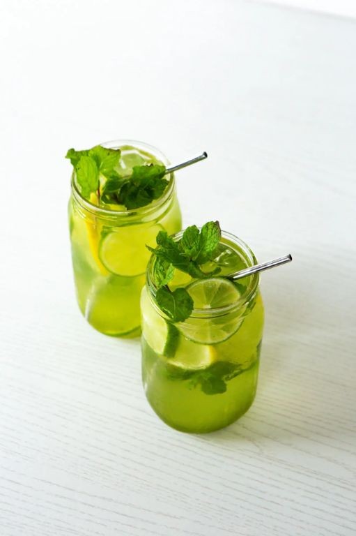 Moringa Leaf and Lemon Infused Water