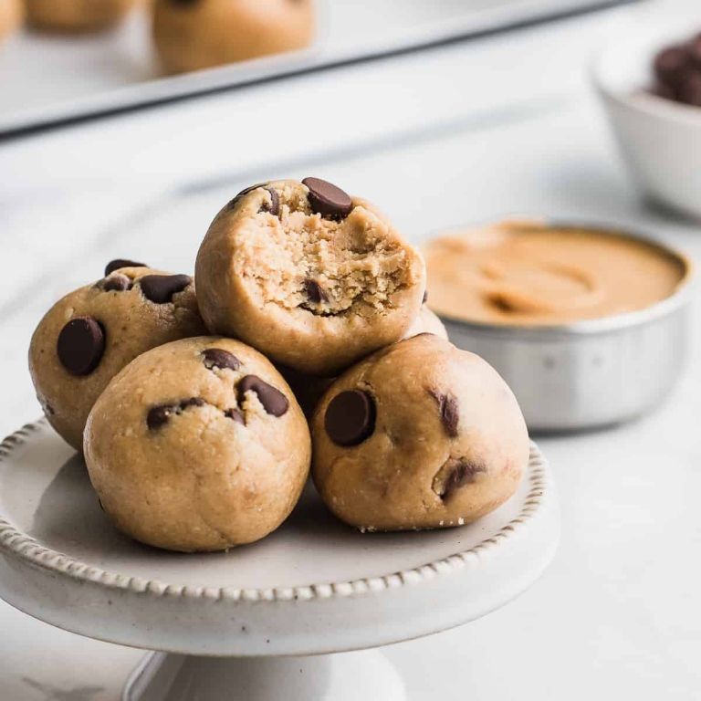 Peanut Butter Chocolate Chip Cookie Dough Bites
