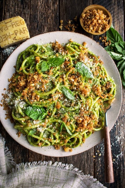 Pesto Steak Pasta with Pine Nuts