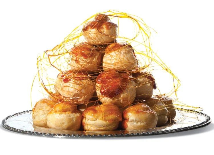 Pâte à Choux with Caramel Glaze