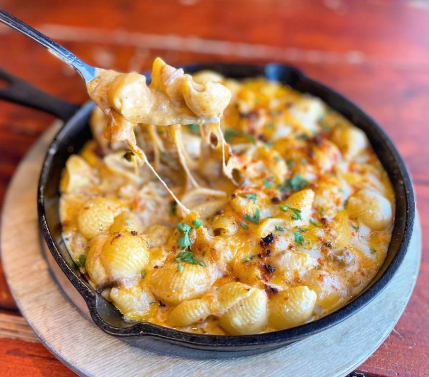 Quesabirria Mac and Cheese