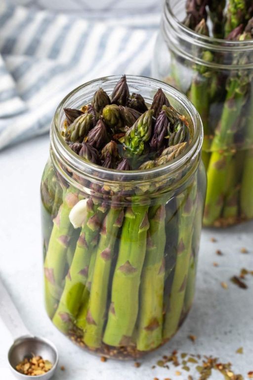 Quick Pickled Asparagus