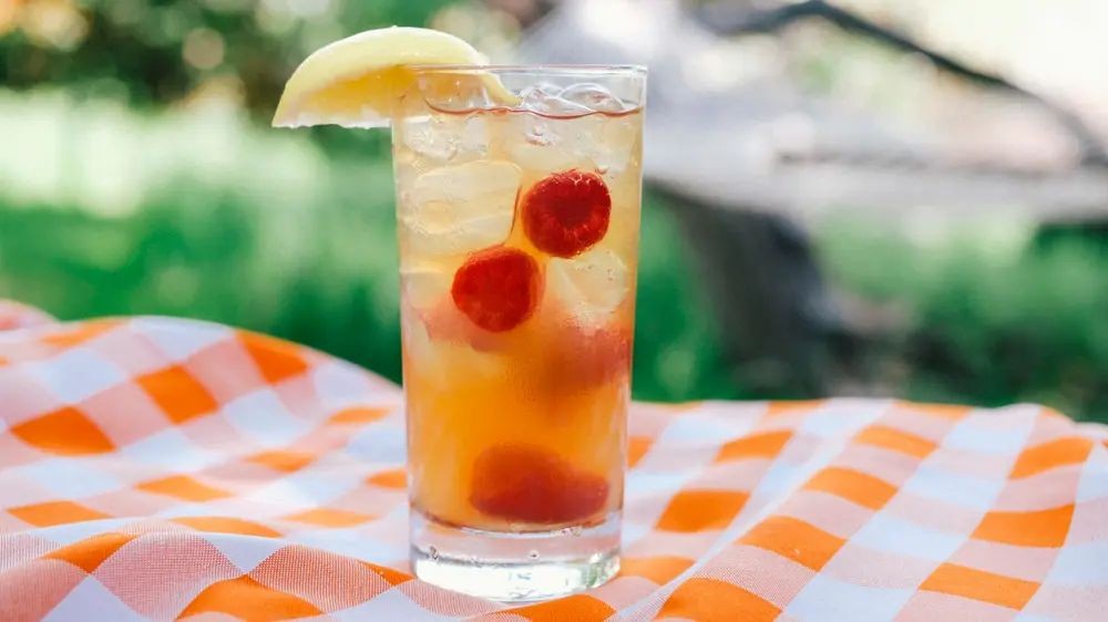 Raspberry Vodka Iced Tea